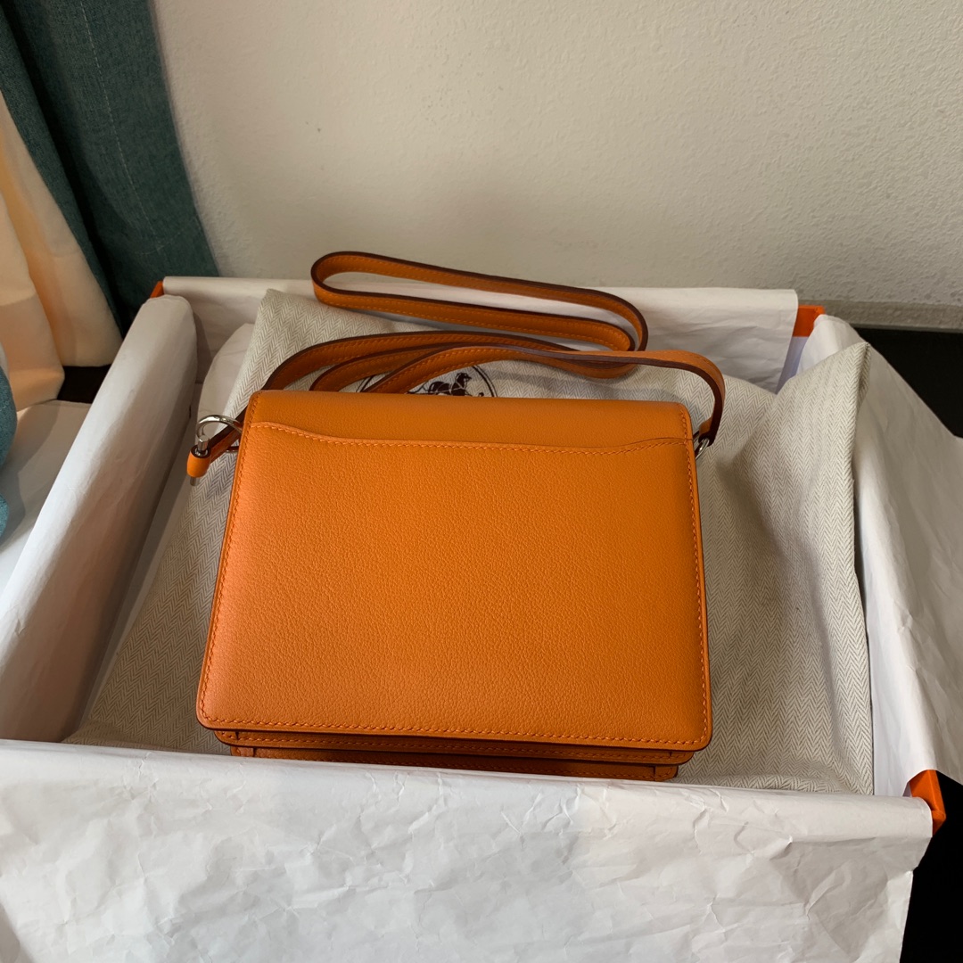 에르메스 룰리스18 골드 은장 에버컬러